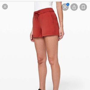 Lululemon on the fly shorts navy blue.